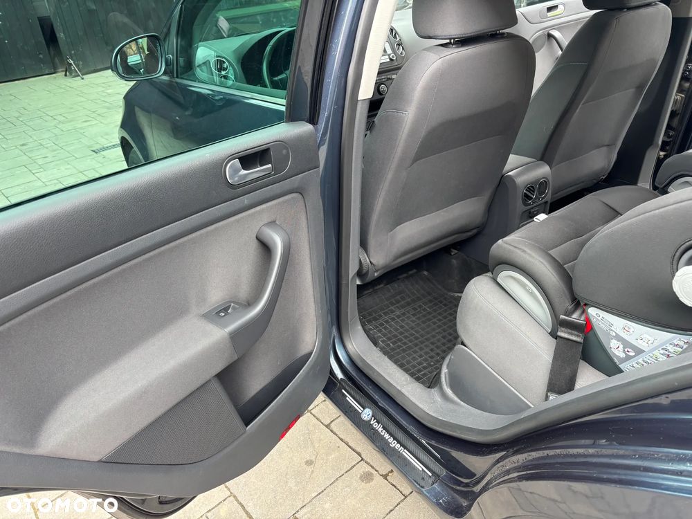 Volkswagen Golf Plus 1.9 TDI Tour - 17