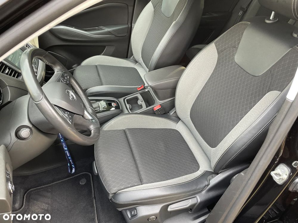 Opel Grandland X 1.2 Start/Stop Automatik Business Edition - 19