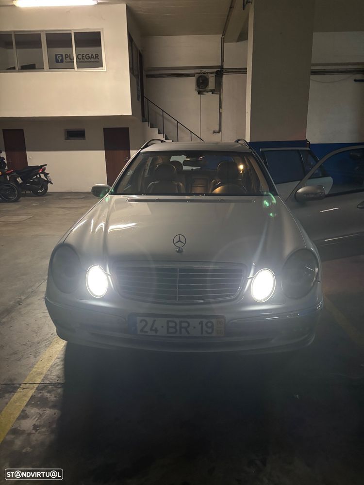 Mercedes-Benz E 220 CDi Avantgarde Aut. - 3