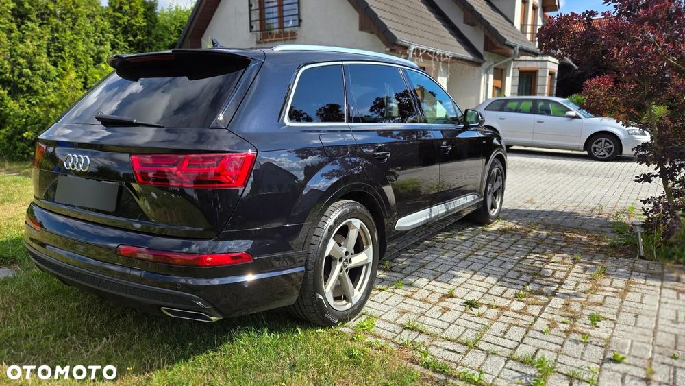 Audi Q7 - 4