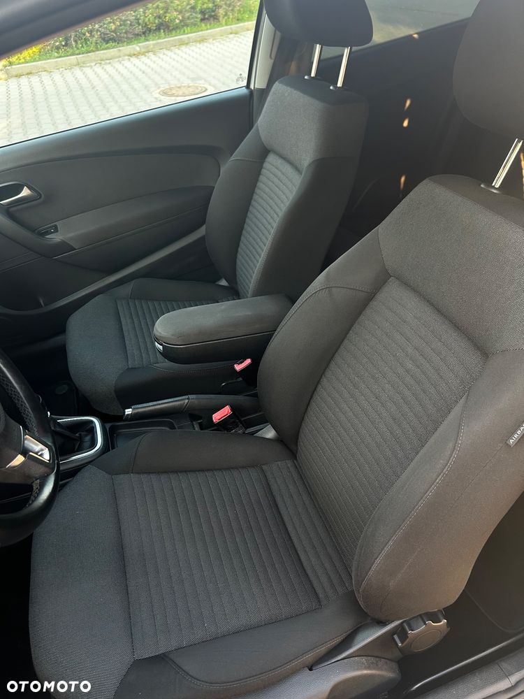 Volkswagen Polo 1.6 TDI Comfortline - 15