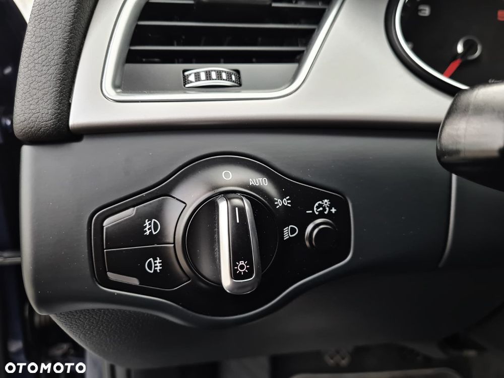 Audi A4 Avant 2.0 TDI DPF S line Sportpaket - 35