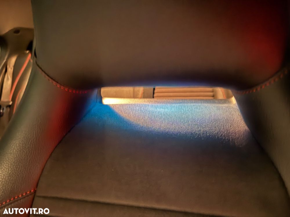 Mercedes-Benz A 180 d 7G-DCT AMG Line - 15