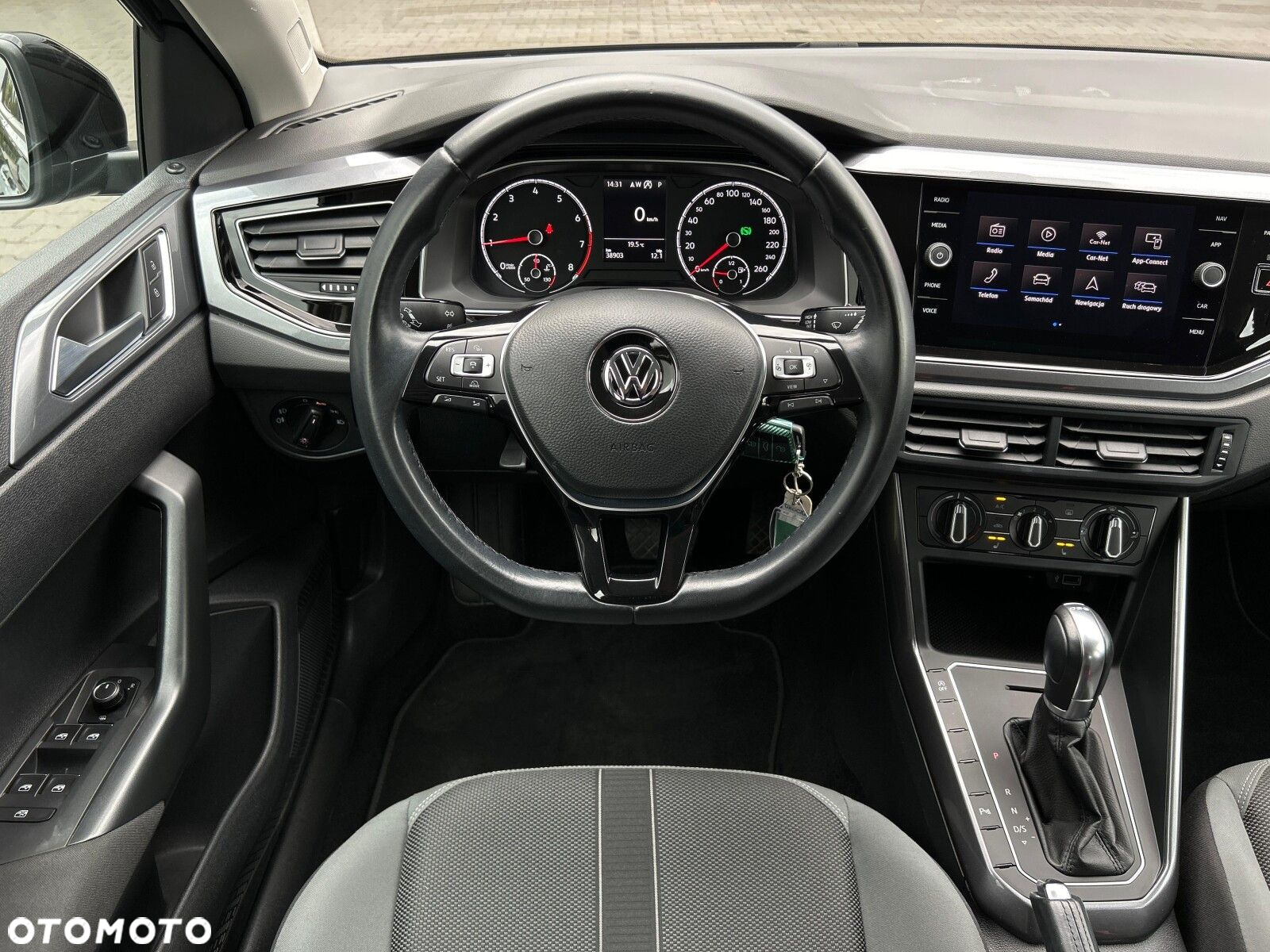 Volkswagen Polo 1.0 TSI Highline DSG - 6