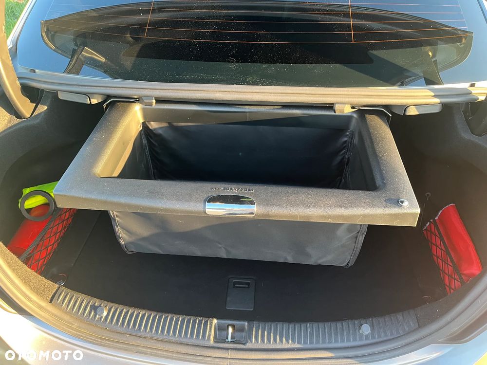 Mercedes-Benz Klasa C 300 4Matic 9G-TRONIC Avantgarde - 22