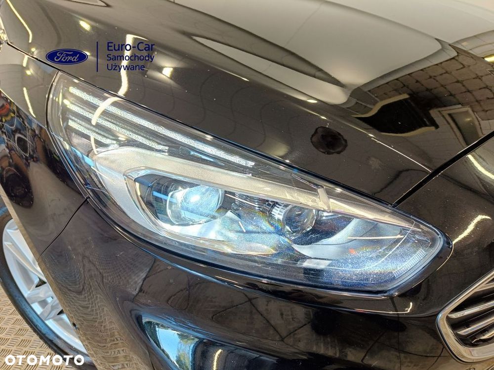 Ford S-Max 2.5 Duratec FHEV (7-Sitzer) TITANIUM - 31