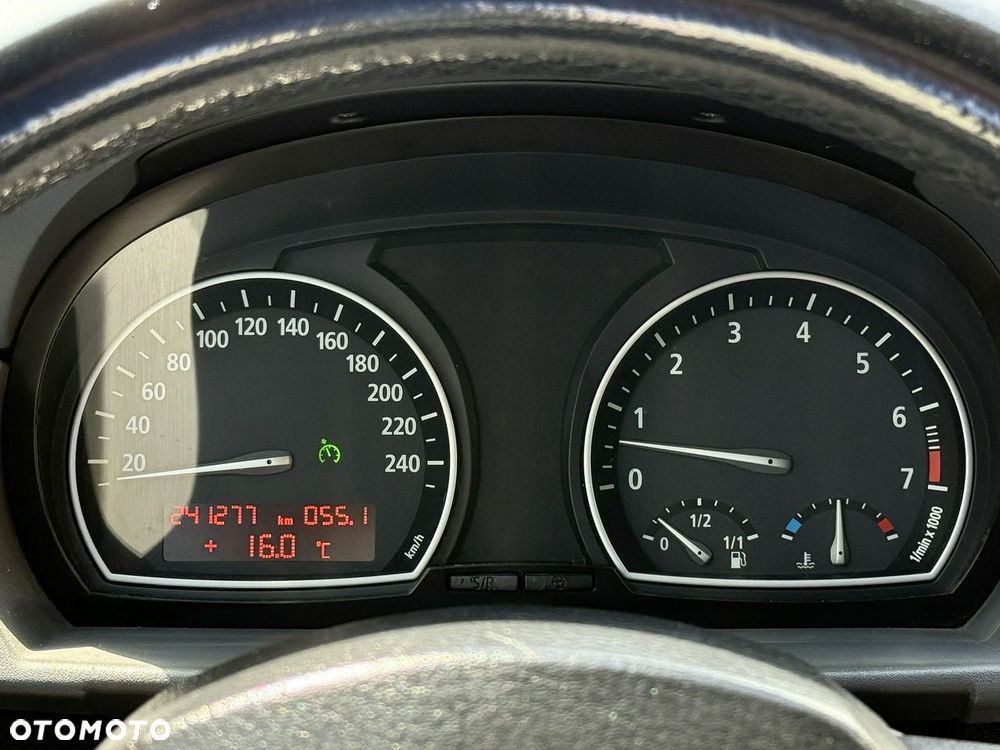 BMW X3 3.0i - 17