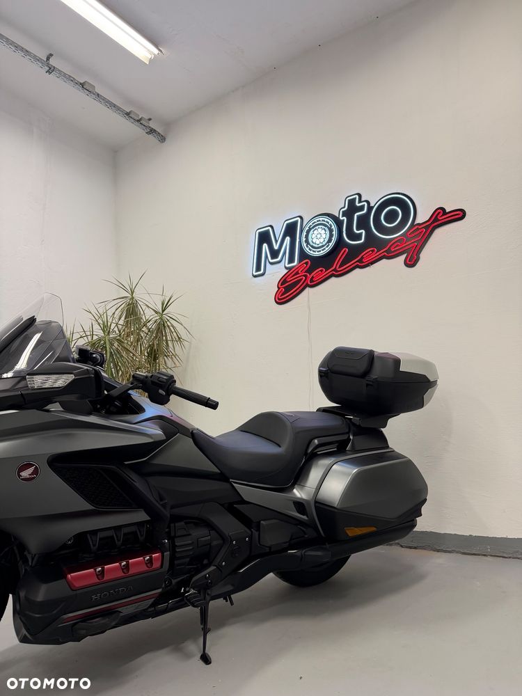 Honda GL - 19