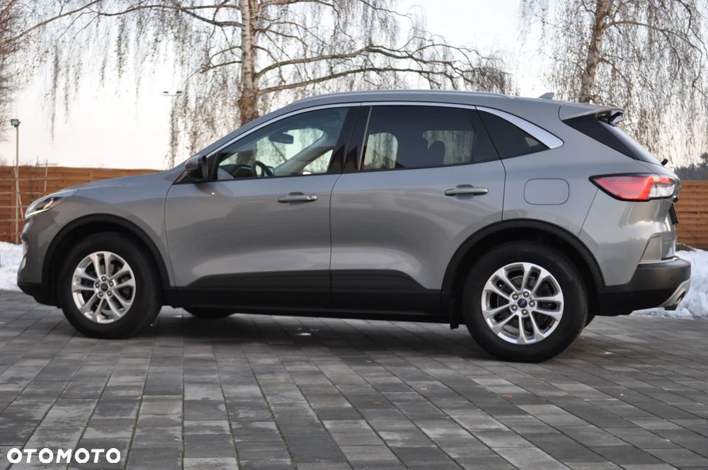 Ford Kuga 1.5 EcoBlue TITANIUM - 4