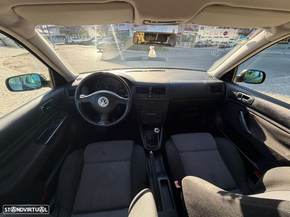 VW Golf 1.4i Confortline - 21