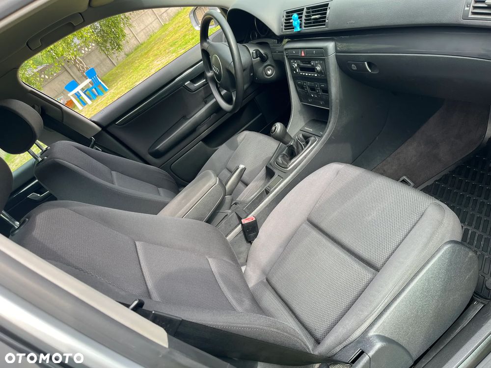 Audi A4 Avant - 15