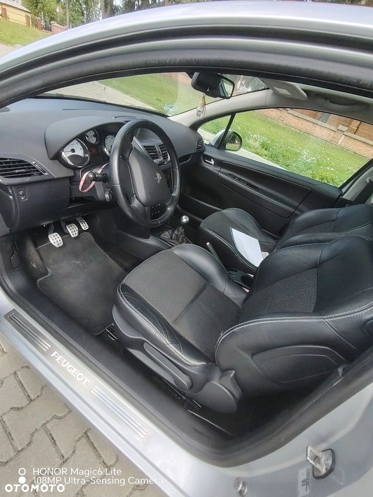 Peugeot 207 150 Turbo Sport - 20