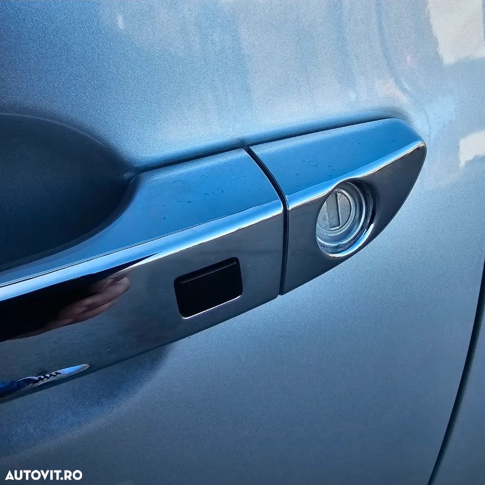 Hyundai Tucson 2.0 CRDI 4WD Automatik Advantage - 22