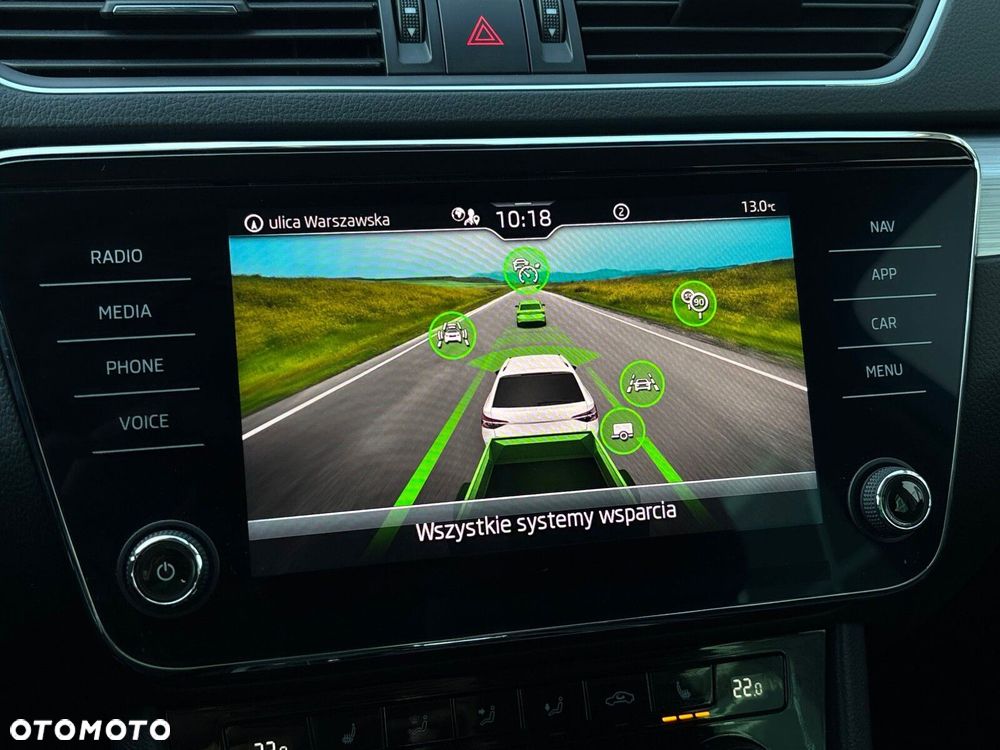 Skoda Superb 2.0 TDI SCR Ambition DSG - 25