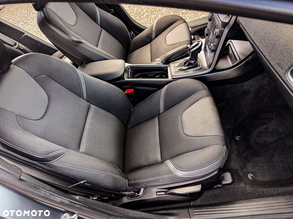 Volvo V40 D2 Drive-E Base - 20