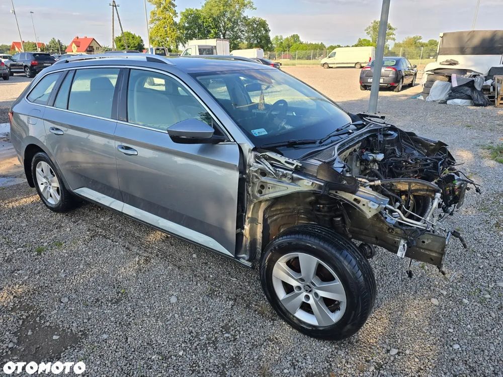Skoda Superb 1.4 TSI 4x4 ACT Ambition - 6