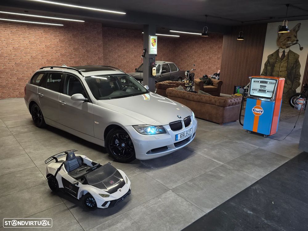 BMW 320 d Navigation - 1