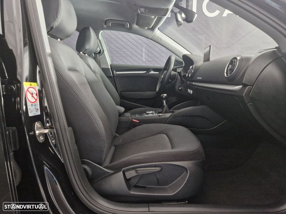 Audi A3 Sportback 1.0 TFSI - 14