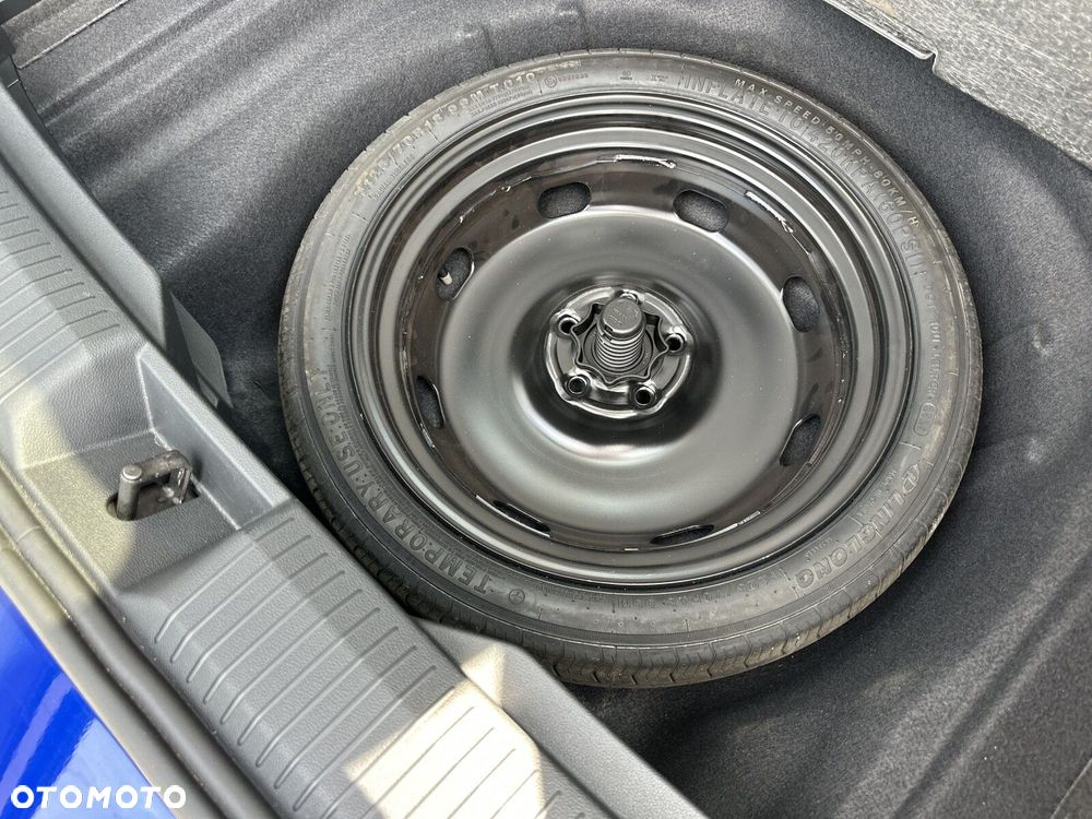 Volkswagen Golf Variant - 27