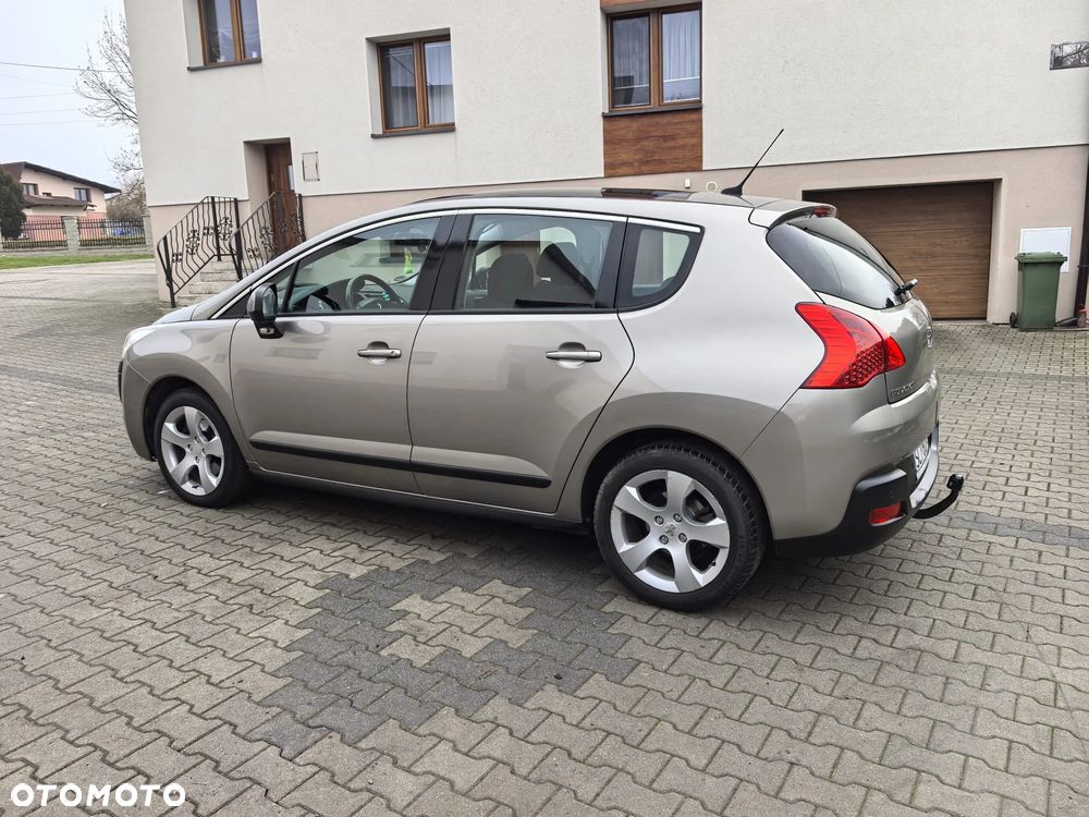Peugeot 3008 HDi FAP 150 Premium - 9