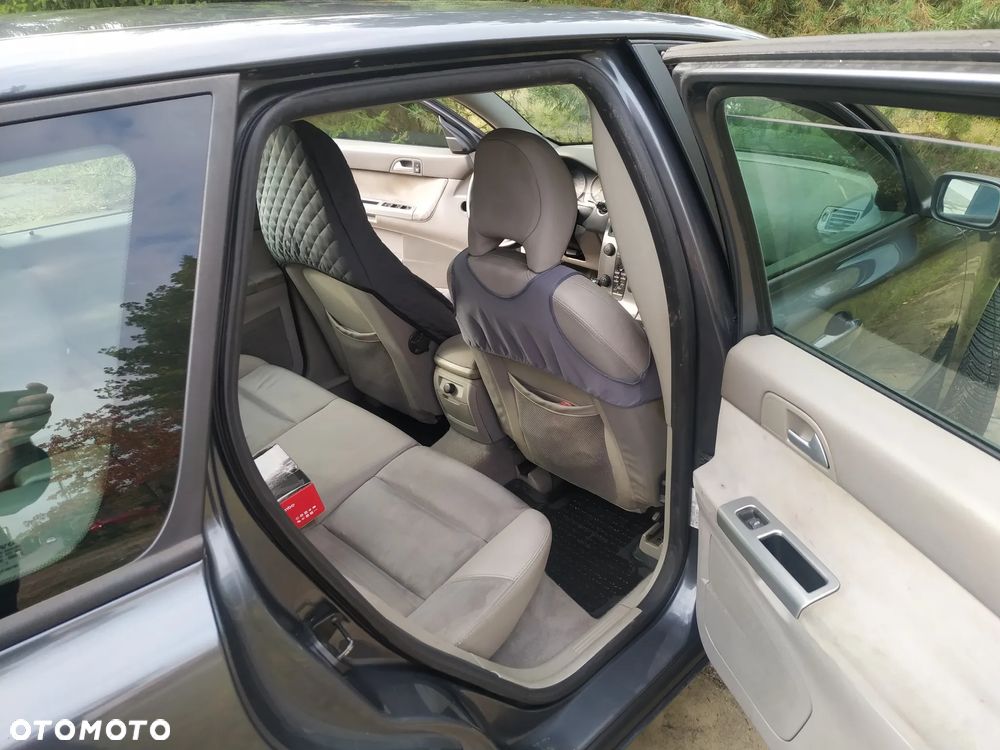 Volvo V50 2.0D Momentum - 13