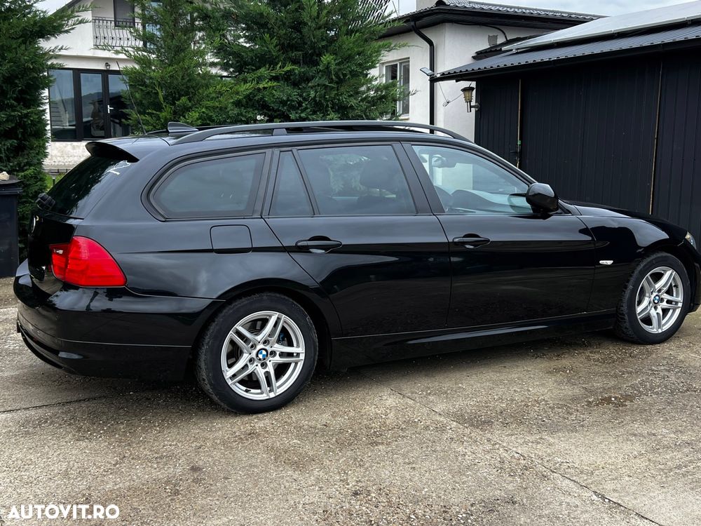 BMW Seria 3 318d - 29