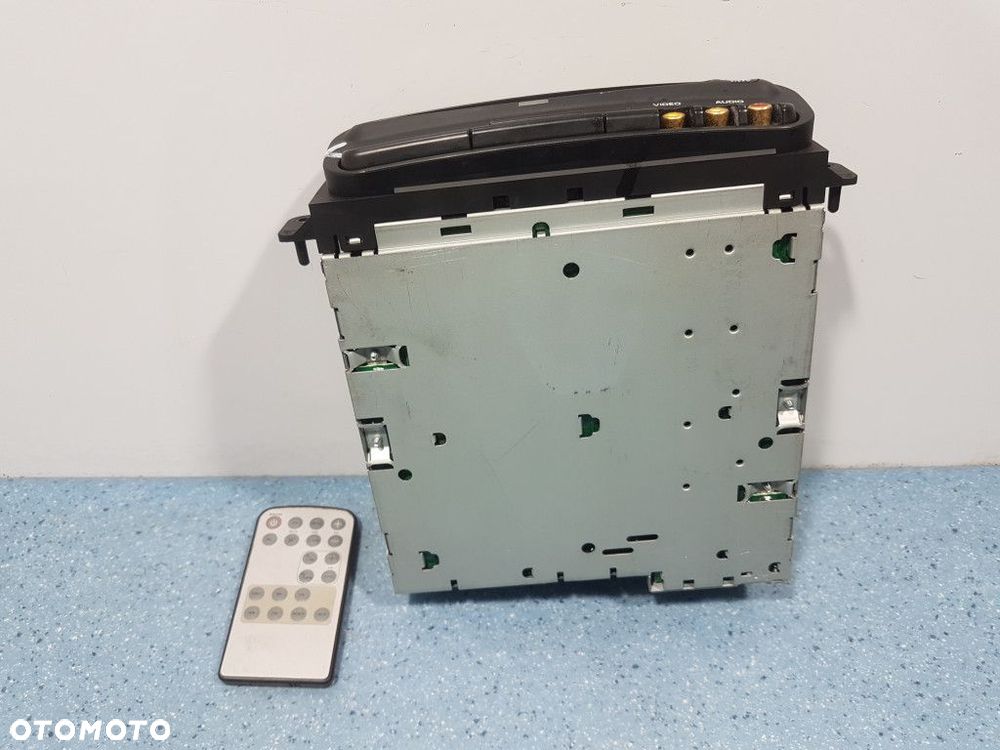 CHRYSLER TOWN AND COUNTRY CZYTNIK DVD P050944038AB - 2