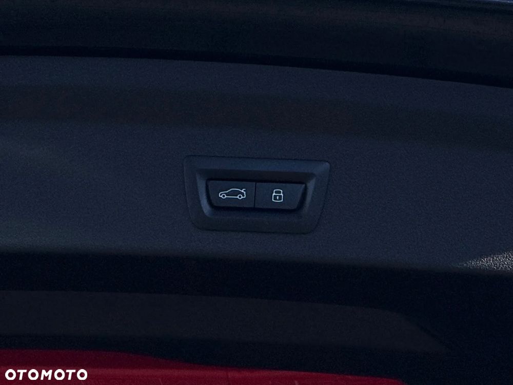 BMW Seria 1 M135 xDrive - 16