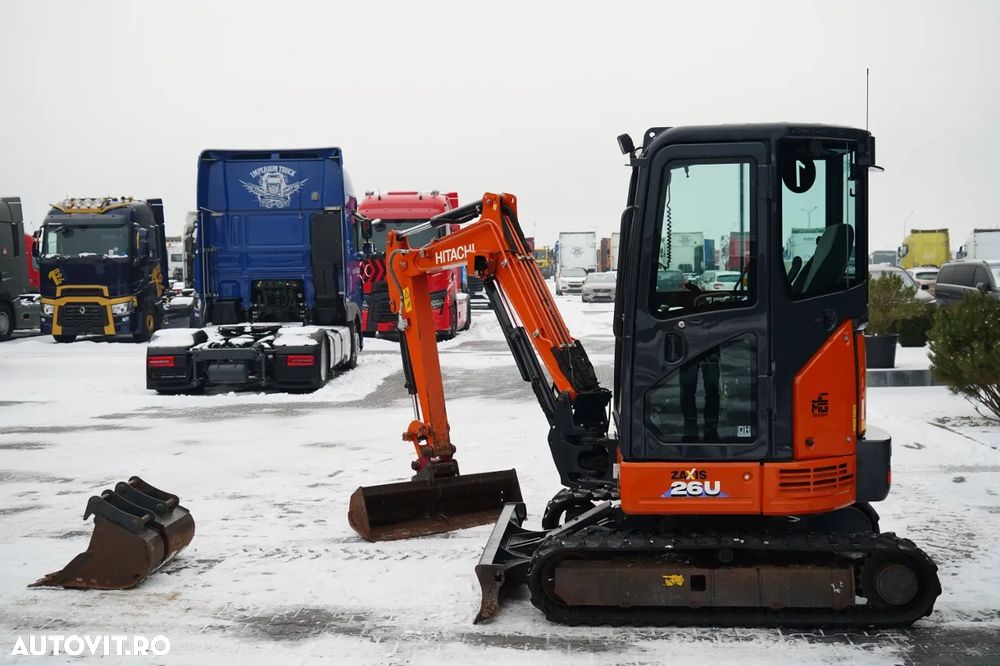 Hitachi ZX26U-6 CR / MINI EXCAVATOR / 2022 / 1800 ORE / SET CUPĂ - 3