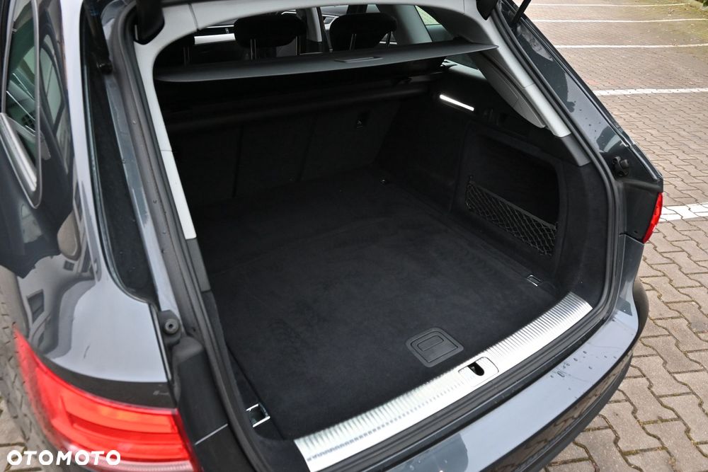 Audi A4 Avant 2.0 TDI Sport S tronic - 16