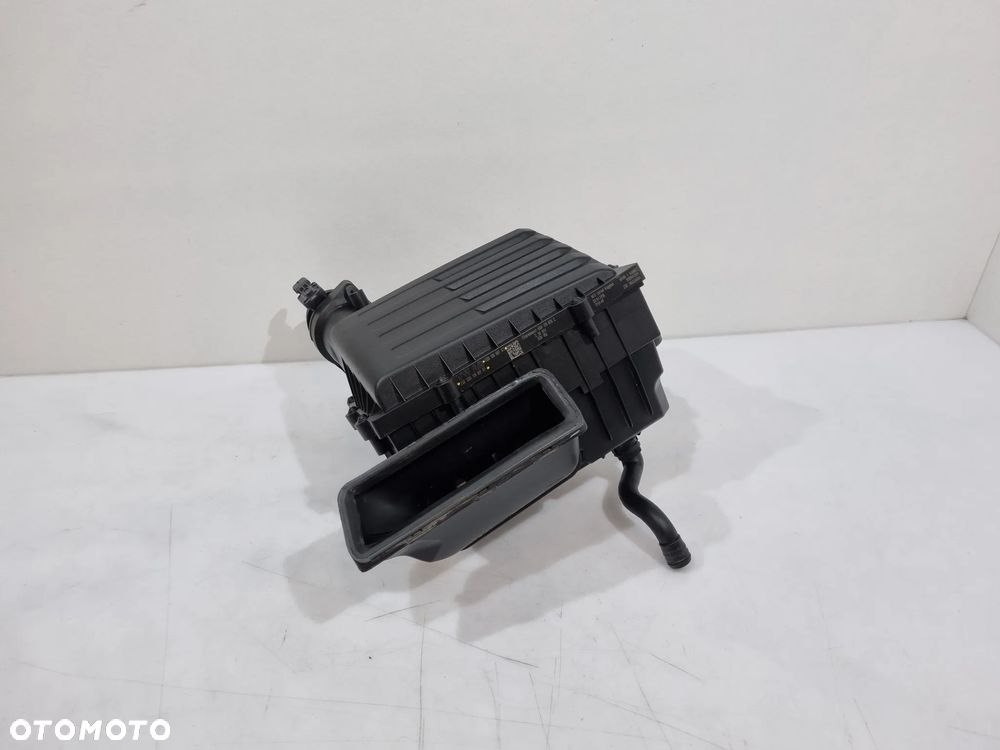 VW AUDI SEAT SKODA OBUDOWA FILTRA POWIETRZA 5Q0129607AT 5Q0129601BF - 1