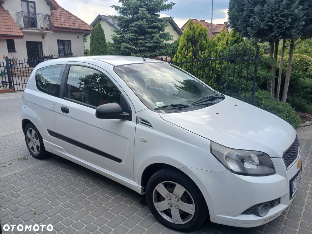 Chevrolet Aveo 1.2 16V Base - 2