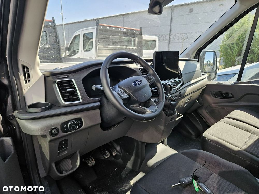 Ford Transit - 4