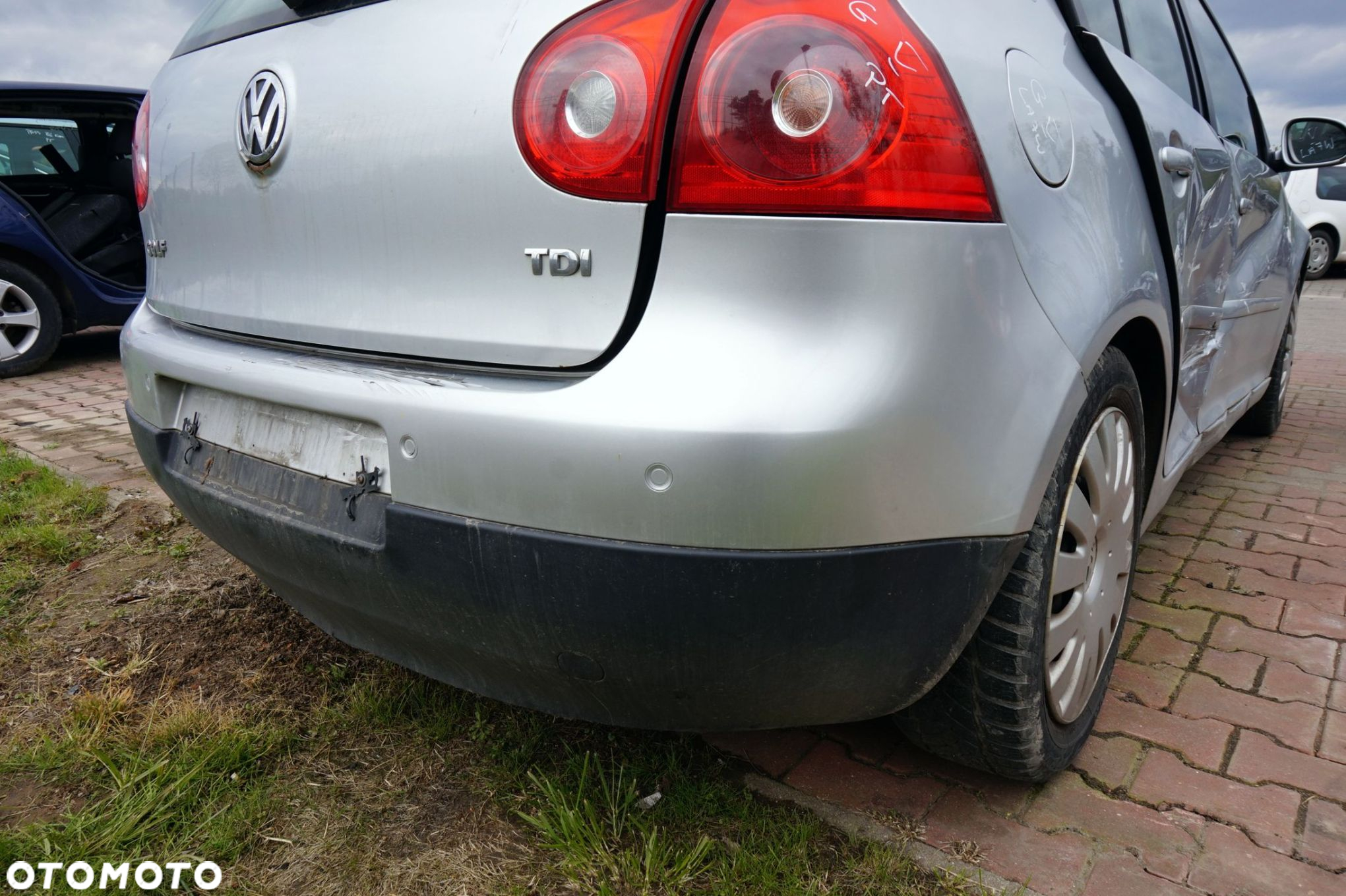 ZDERZAK TYLNY PDC GOLF V 5D HB LA7W  SREBRNY VOLKSWAGEN 2003-2009 - 4