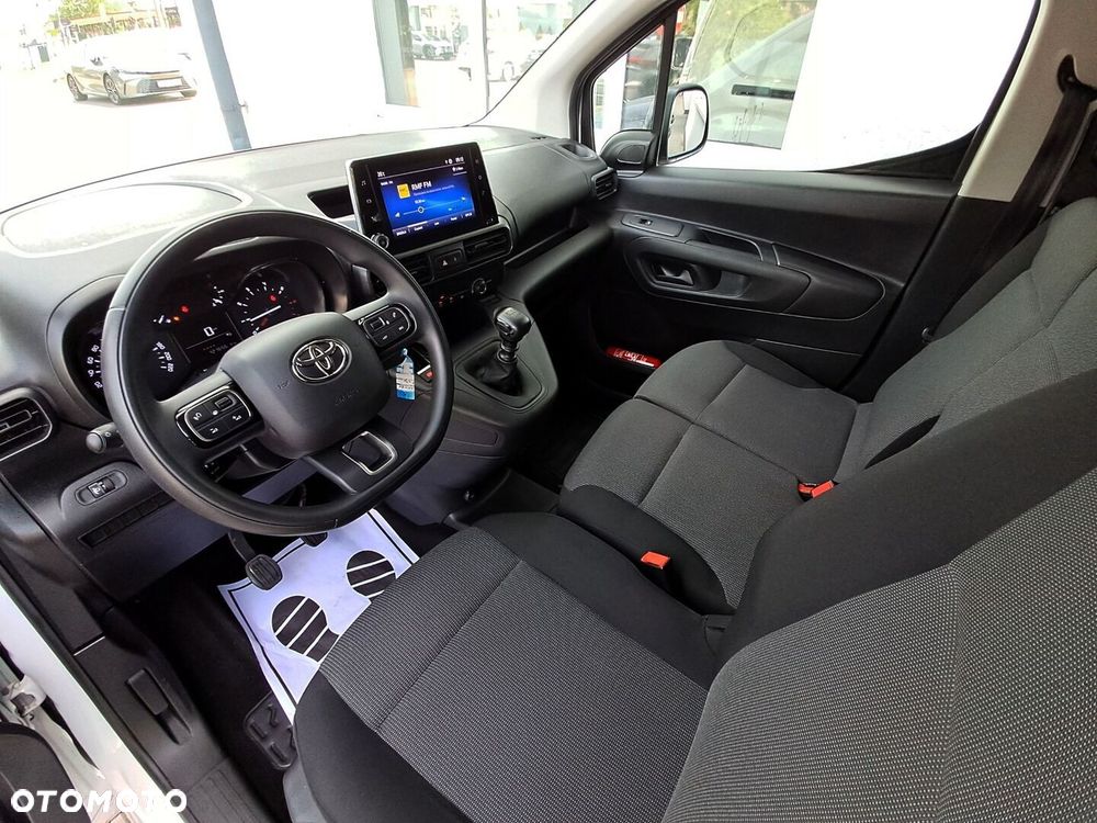 Toyota PROACE CITY - 16