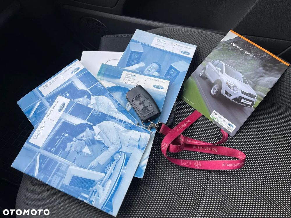 Ford Kuga - 40