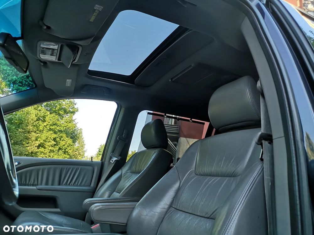 Honda Odyssey 3.5 LX - 8