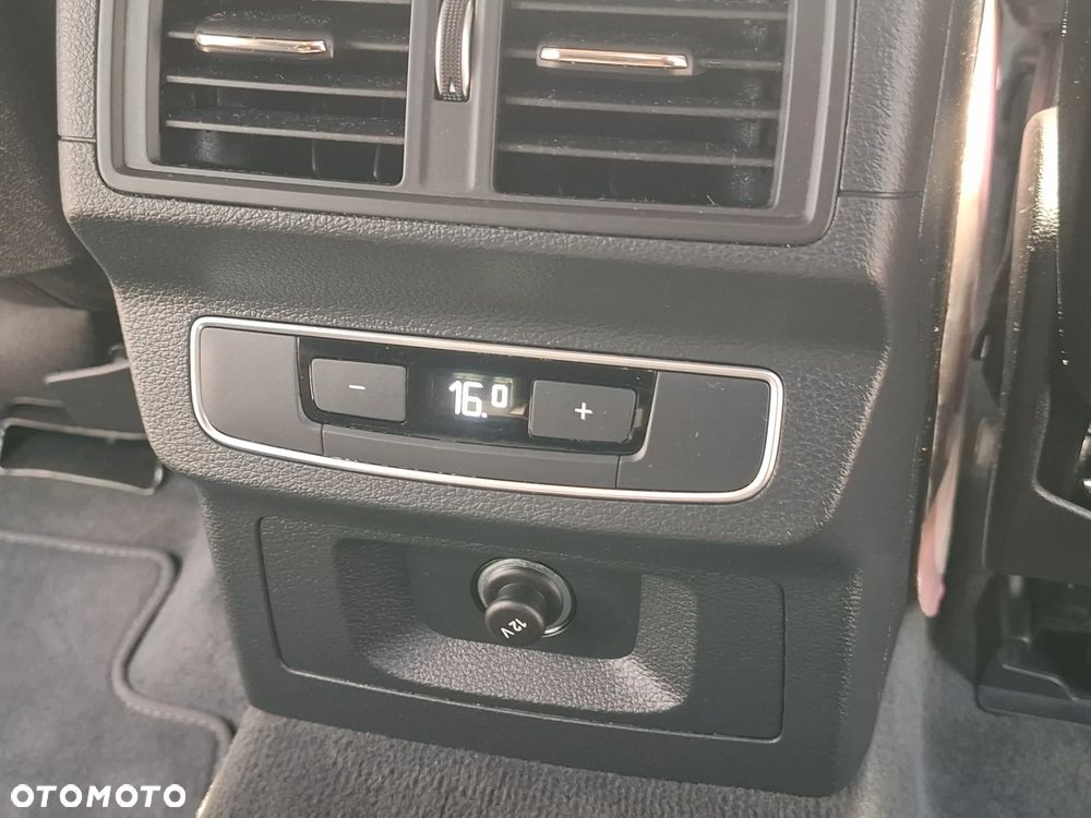 Audi Q5 40 TDI quattro S tronic sport - 25