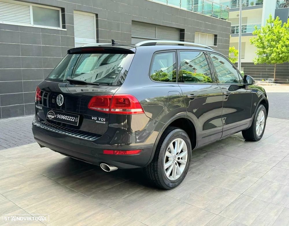 VW Touareg 3.0 V6 TDI Blue Motion DPF Auto Exclusive - 22