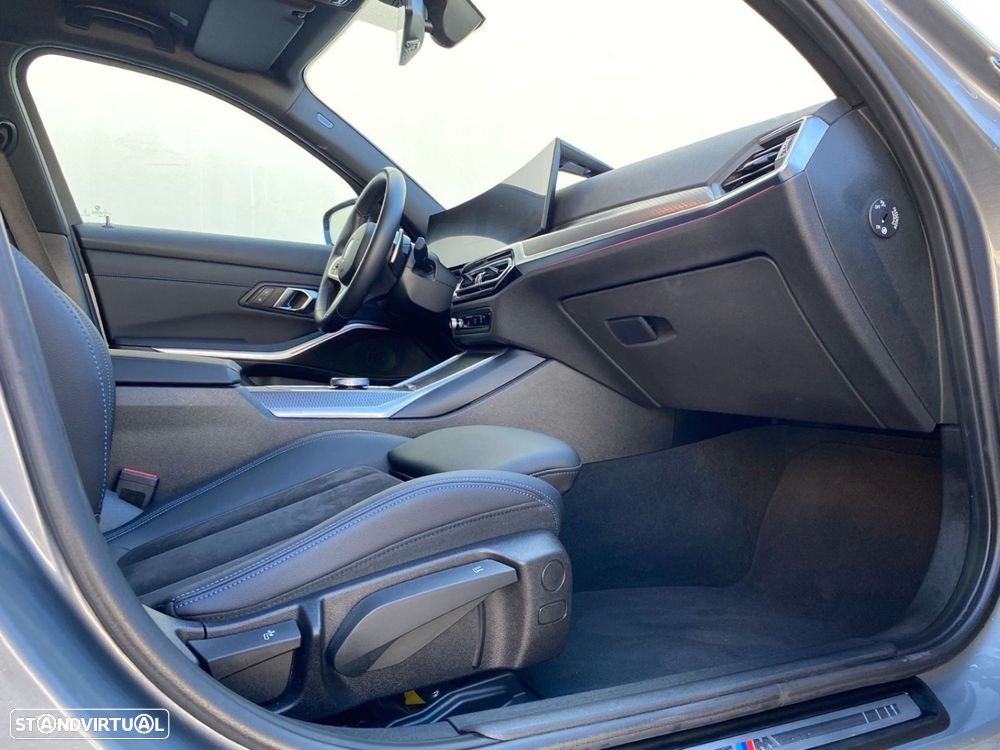 BMW 330 e Pack Desportivo M Auto - 15