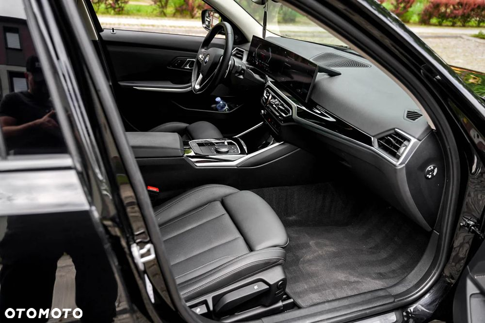 BMW Seria 3 320d Advantage sport - 21
