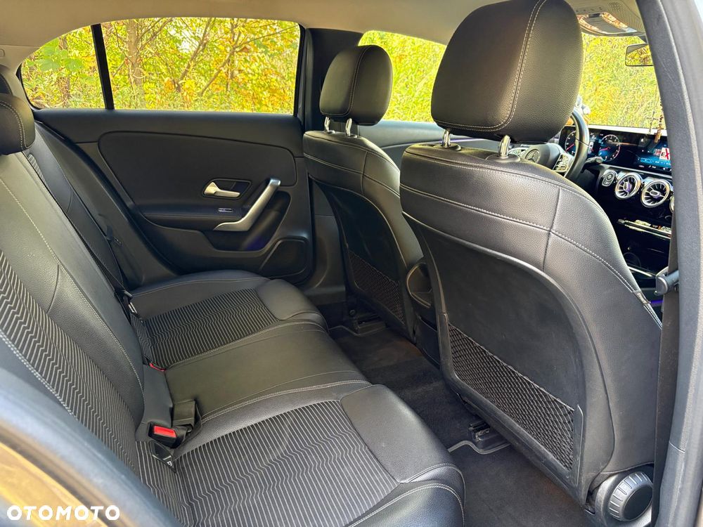 Mercedes-Benz Klasa A 220 7G-DCT Style - 12