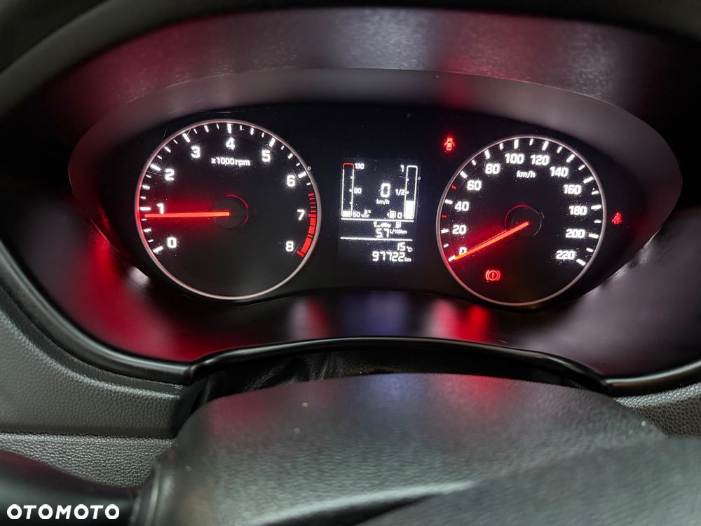 Hyundai i20 - 13