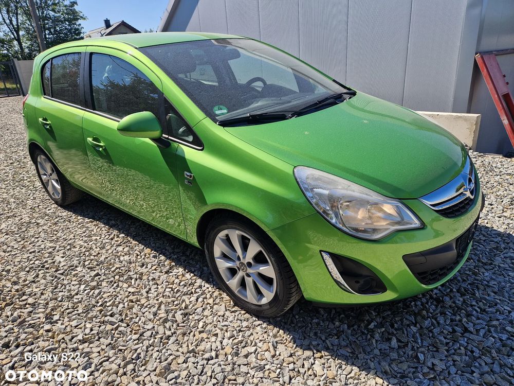 Opel Corsa 1.4 16V 150 Jahre - 6