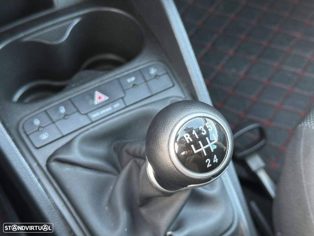 SEAT Ibiza 1.6 TDI 25 Anos DPF - 10