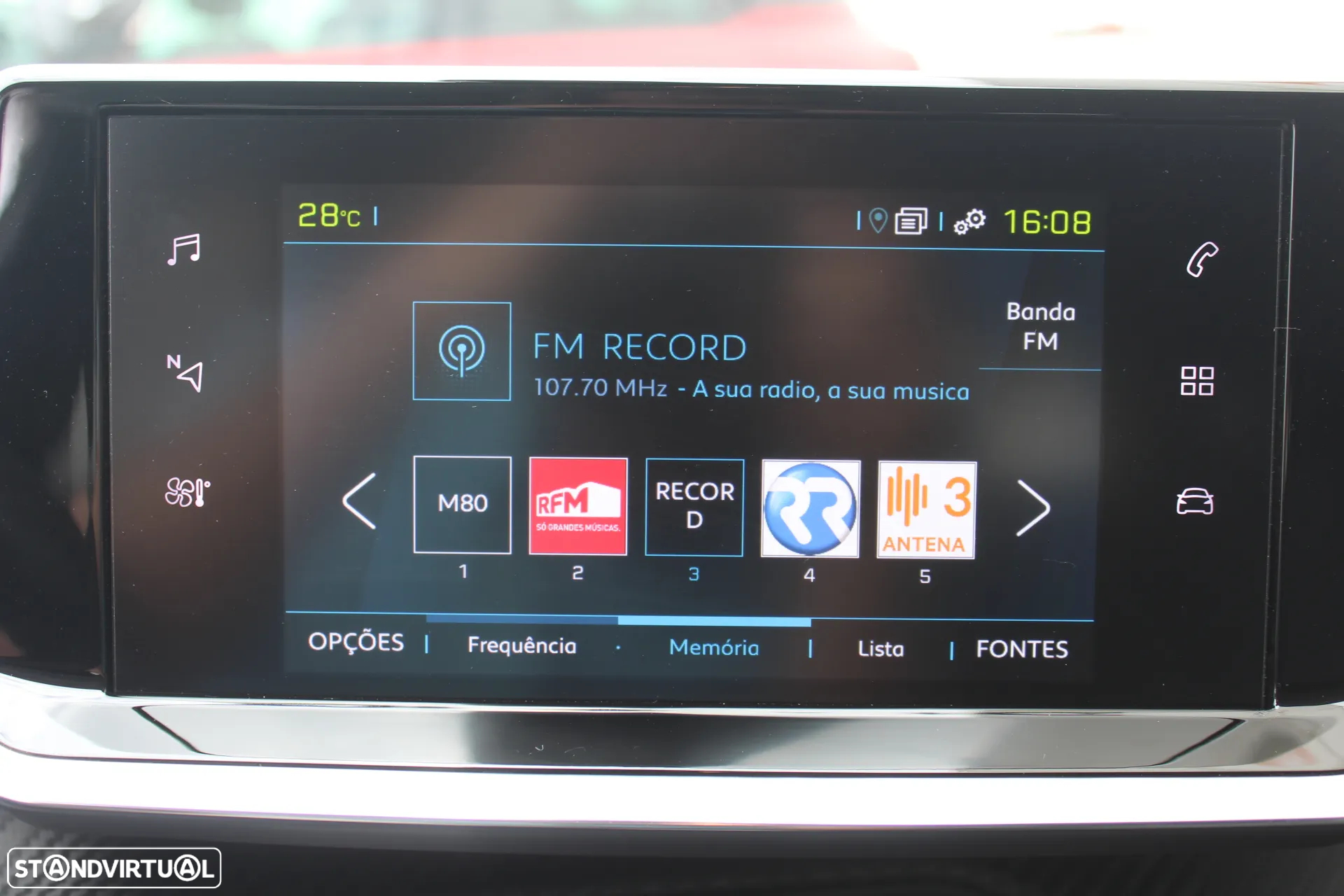 Peugeot e-208 50 kWh Allure - 27