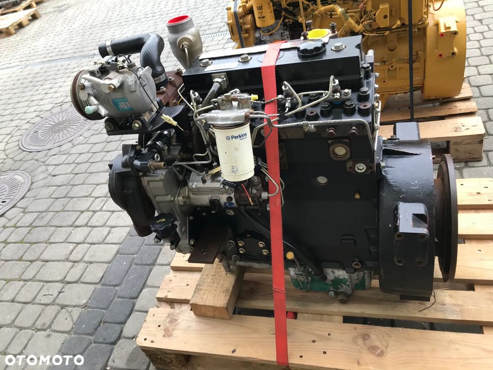 silnik Perkins 1004 1004-4 1004T 1580/2200 1580 2200 AA81078 15853netto - 8