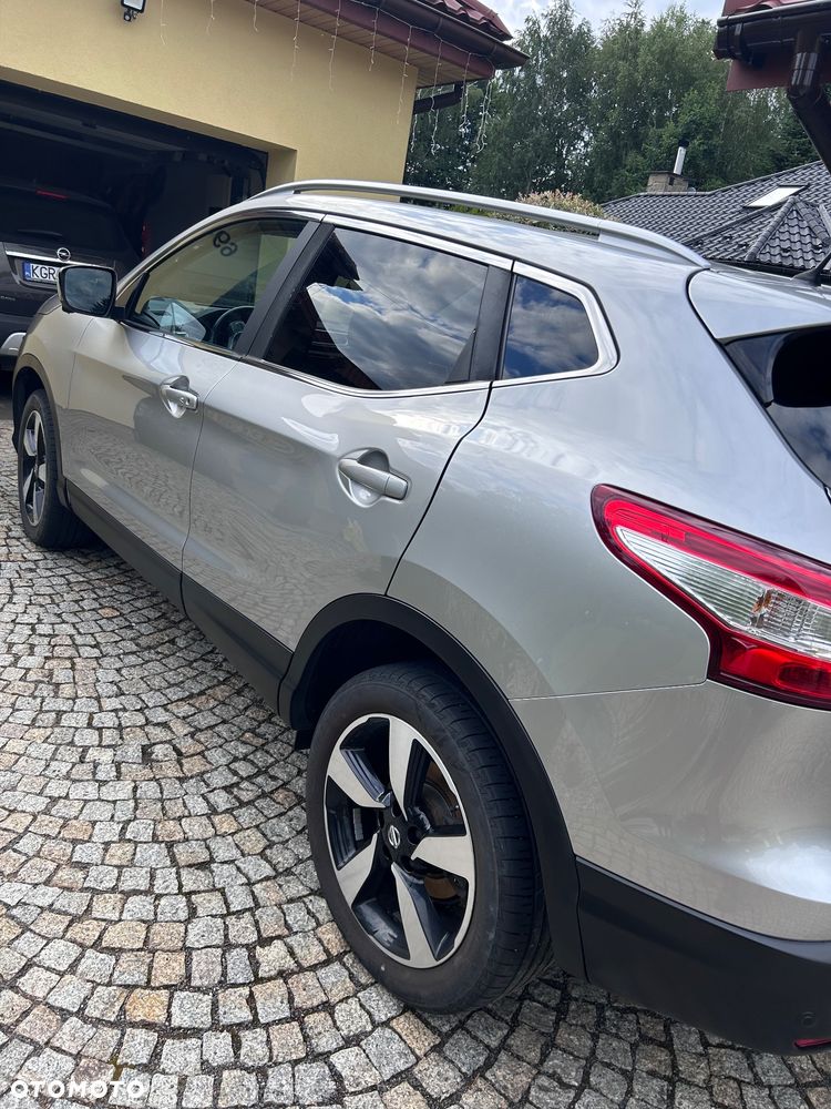 Nissan Qashqai 1.6 DCi Tekna EU6 - 6