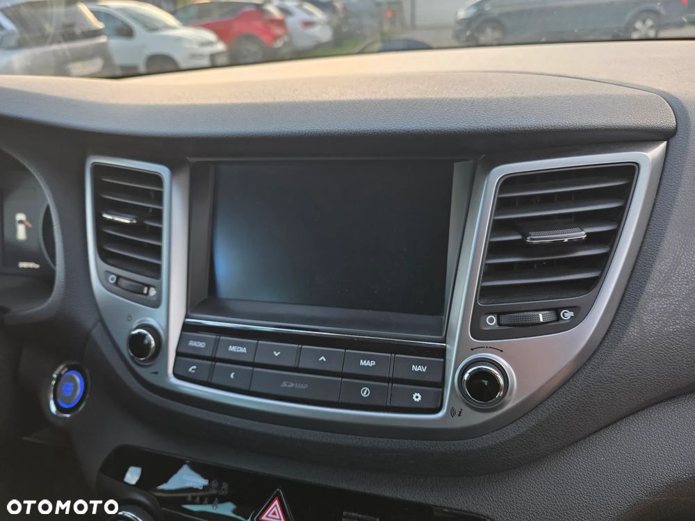 Hyundai Tucson 2.0 CRDi 4WD Advantage - 30