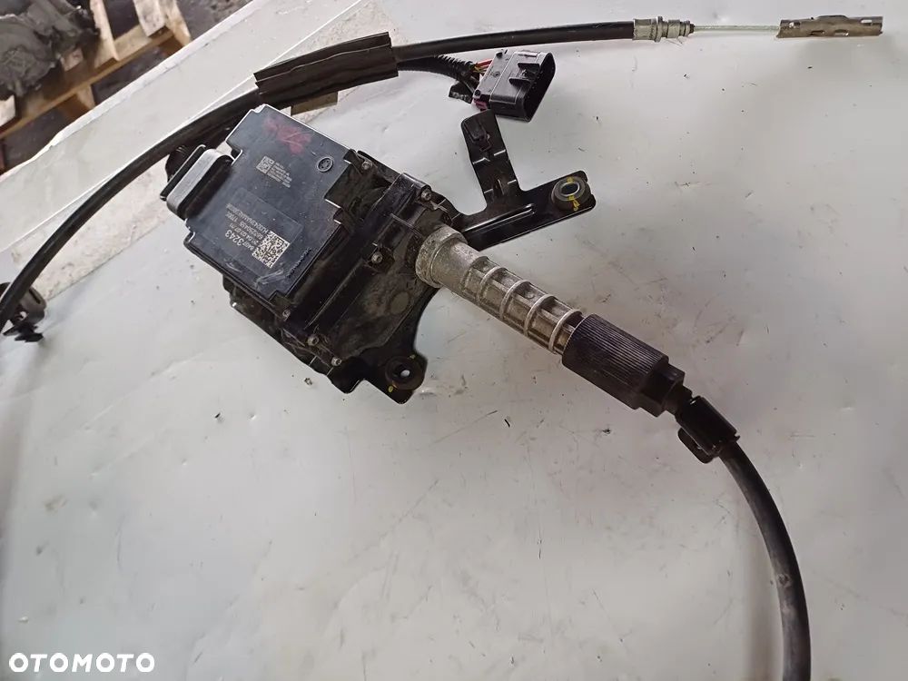 CHEVROLET CORVETTE C7 17r MECHANIZM HAMULCA RĘCZNEGO 84073243 - 2